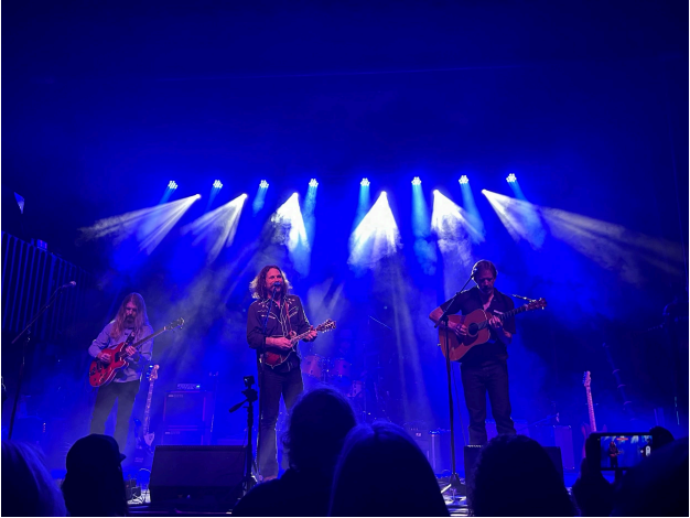 Local Bluegrass band delivers an incredible night of the Grateful Dead on their “Road to WinterWonderGrass” tour!
